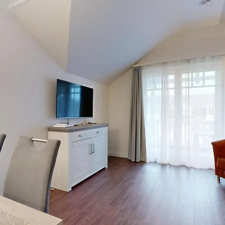 Apartment Duenenpark - Fewos By Sander - Strandnah Mit Balkon Oder Terrasse - Hunde Willkommen Binz