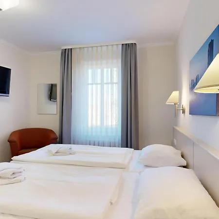 Duenenpark - Fewos By Sander - Strandnah Mit Balkon Oder Terrasse - Hunde Willkommen * Binz